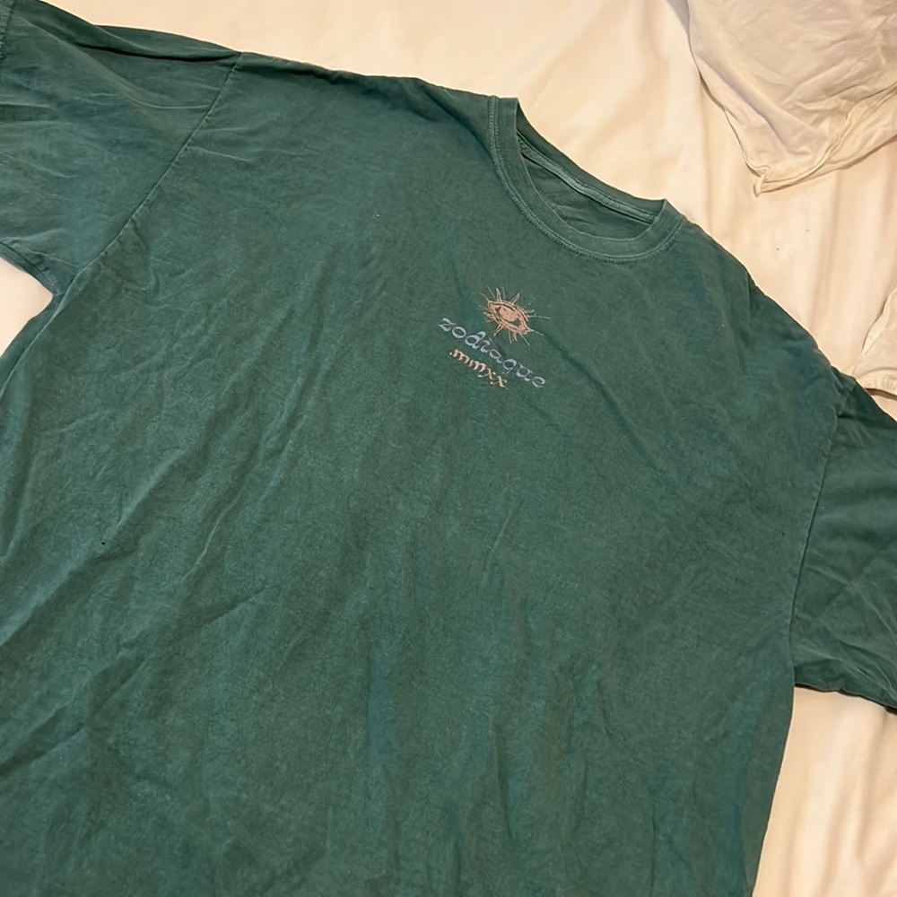 Urban Outfitters Zodiaque oversized tshirt